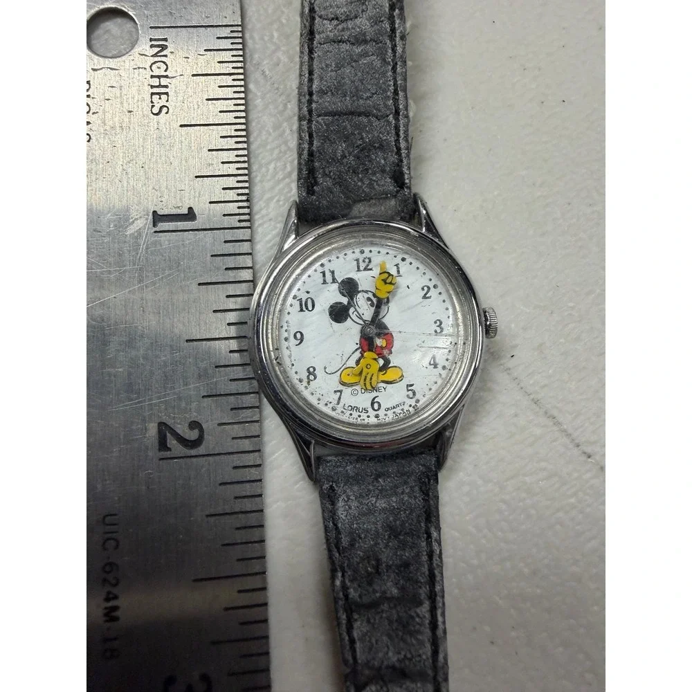 Vintage Lorus Mickey Mouse Disney Watch V515-6080 Silver Tone Grey Strap Quartz
